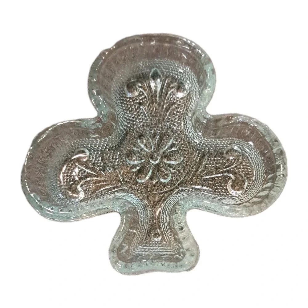 Indiana Glass Tiara Green  Trinket‎ Ring Nut Dish Clover Club Shape Vintage